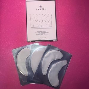 AVANT SKINCARE
Hydra-Bright Collagen Eye Restoring Pads